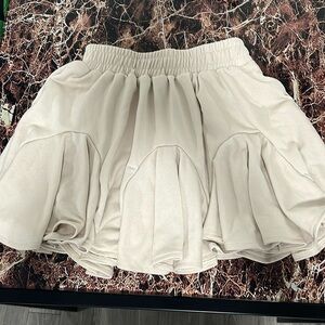 Super cute flowing mini skirt (skirt)
